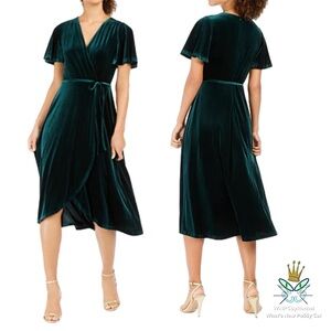 Vince Camuto Green Velvet Dress, Size 12